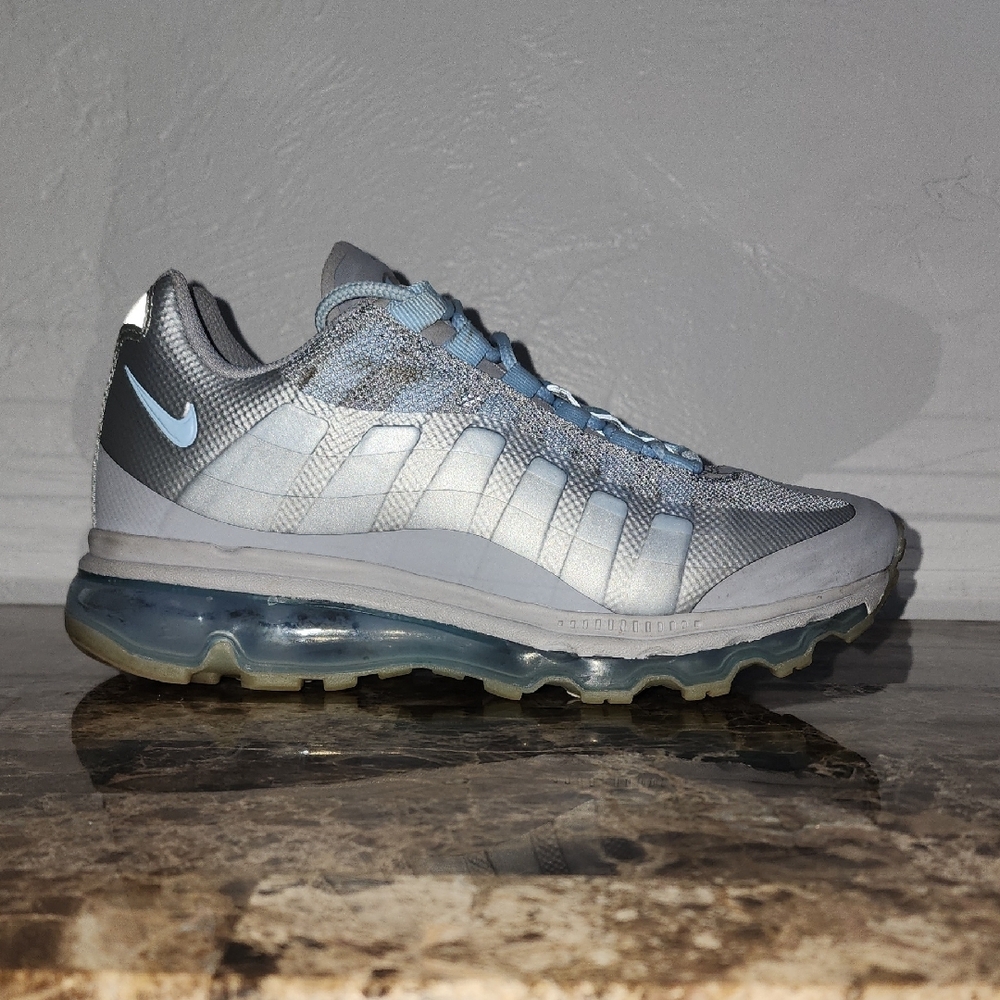 Nike Air Max 95+ Gray & Blue Sneakers